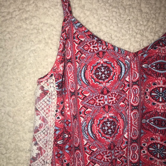 Patterned Boho Cropped Tank - Picture 4 of 5